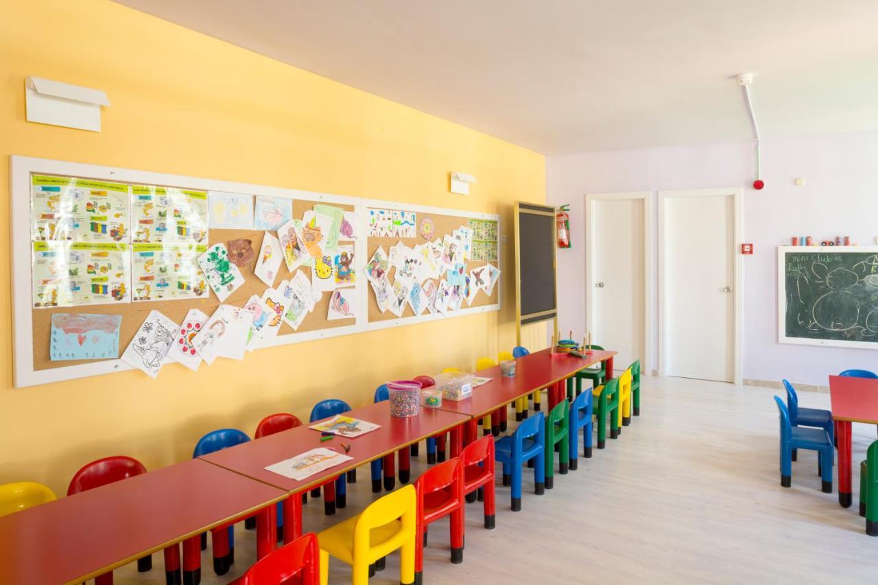 Aparthotel Protur Vista Badia 4*